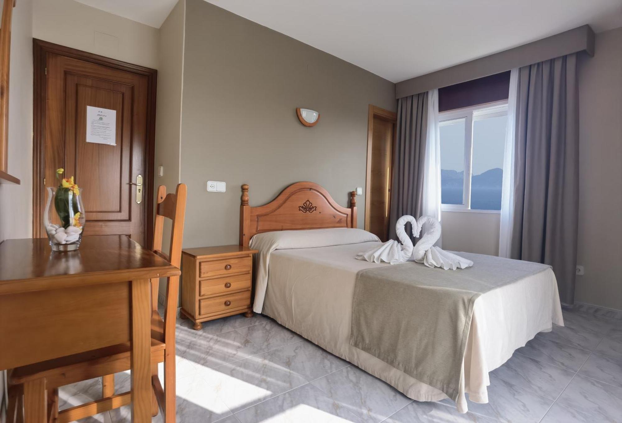 Pension Residencia Cecilia Айос Экстерьер фото