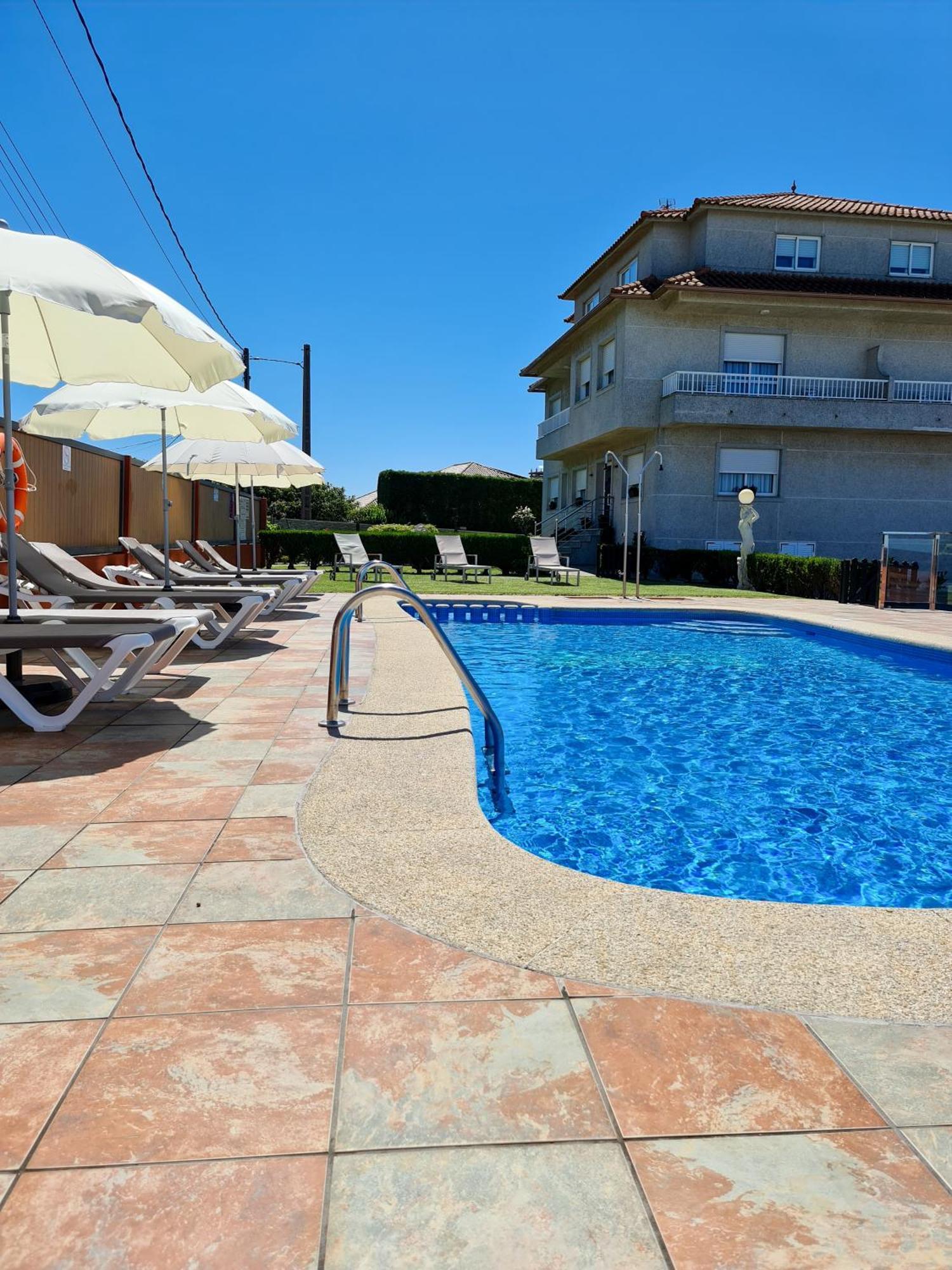 Pension Residencia Cecilia Айос Экстерьер фото